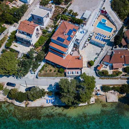 Boutique Guesthouse Sveti Petar, On The Beach, Heated Pool & Boat Berth - Adult Only Нечуям Екстер'єр фото