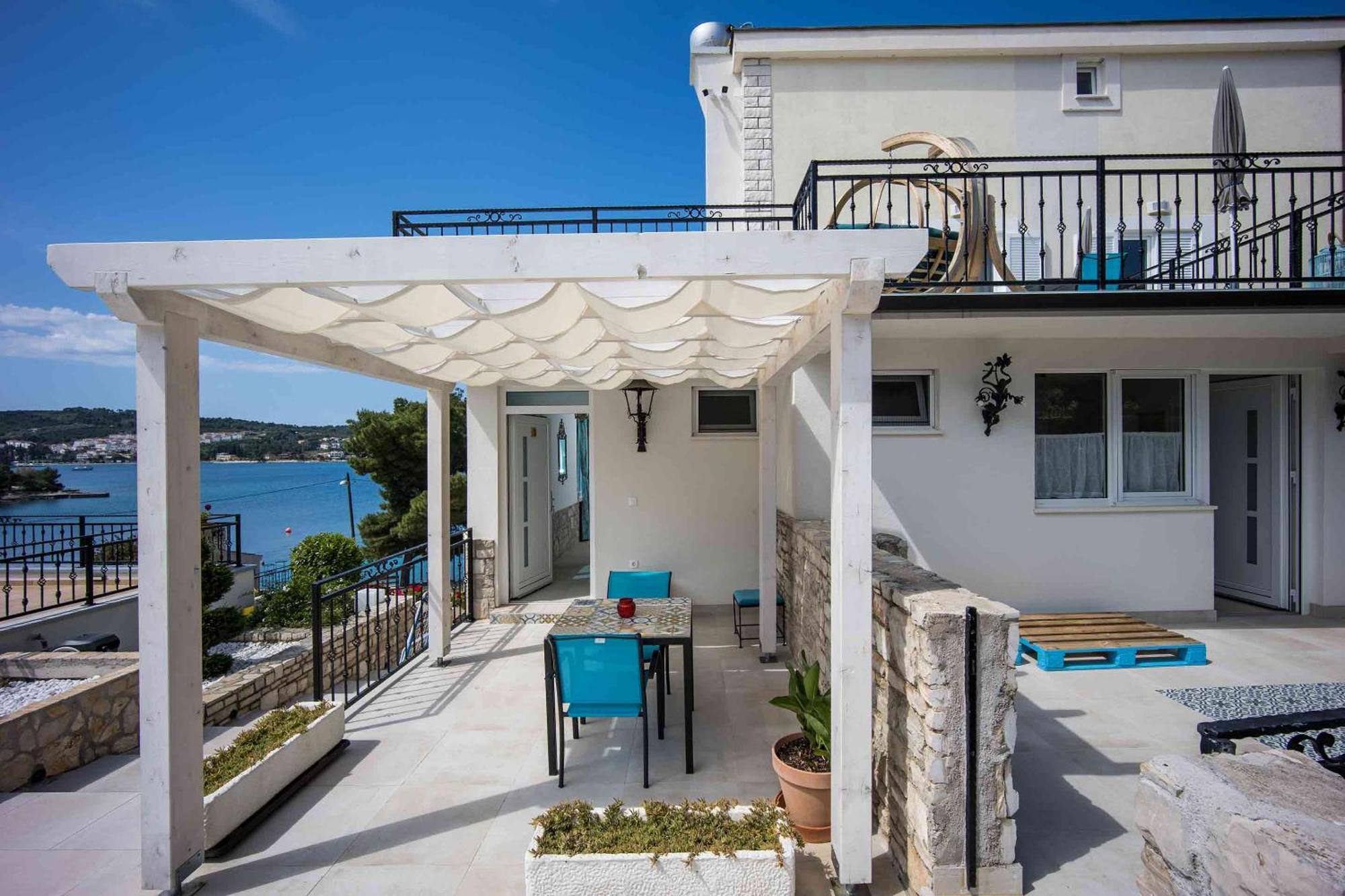 Boutique Guesthouse Sveti Petar, On The Beach, Heated Pool & Boat Berth - Adult Only Нечуям Номер фото