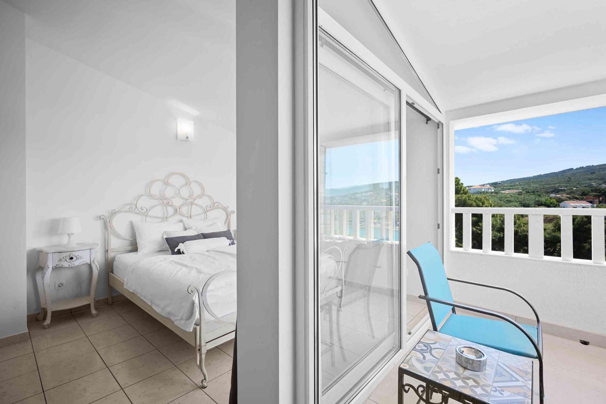 Boutique Guesthouse Sveti Petar, On The Beach, Heated Pool & Boat Berth - Adult Only Нечуям Номер фото