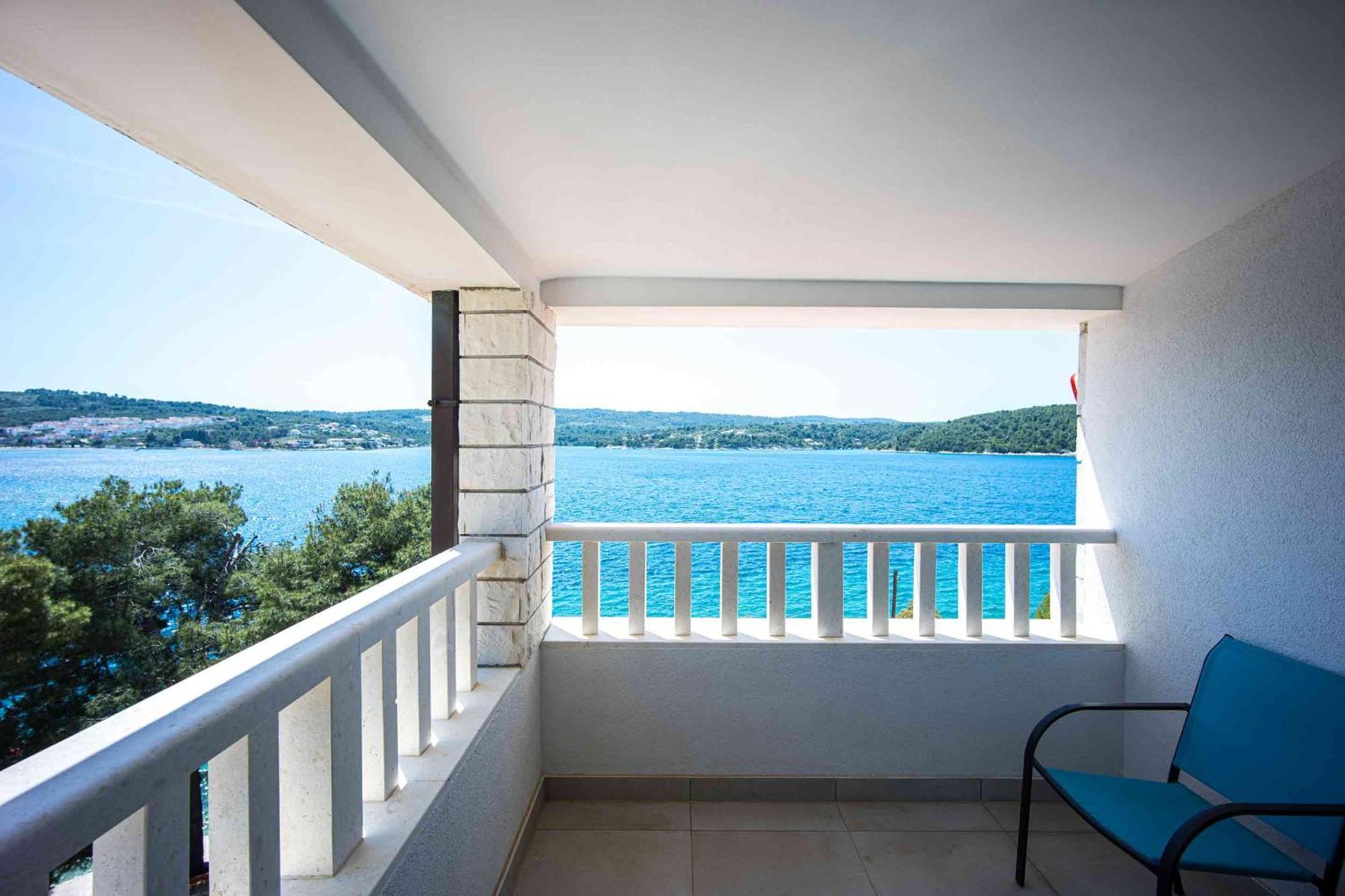 Boutique Guesthouse Sveti Petar, On The Beach, Heated Pool & Boat Berth - Adult Only Нечуям Номер фото
